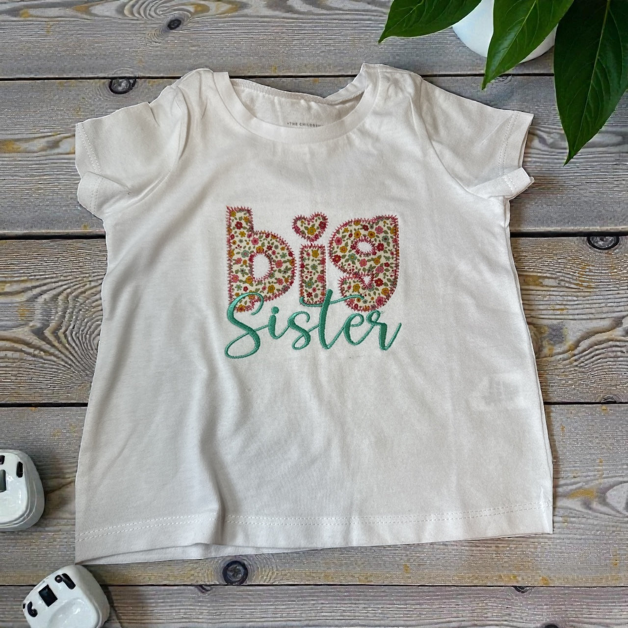 BIG SISTER Appliqué Shirt