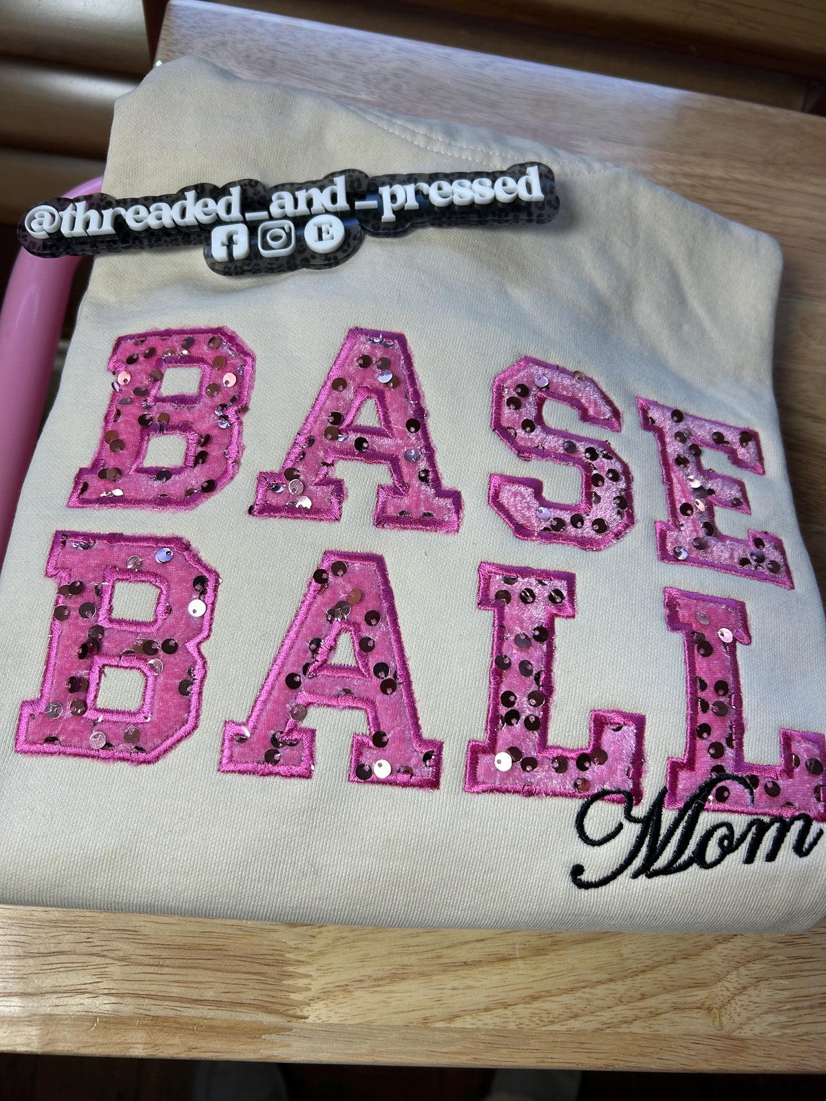 Custom Baseball Mom Sequin Appliqué Sweatshirt | Game Day Mama Crewneck