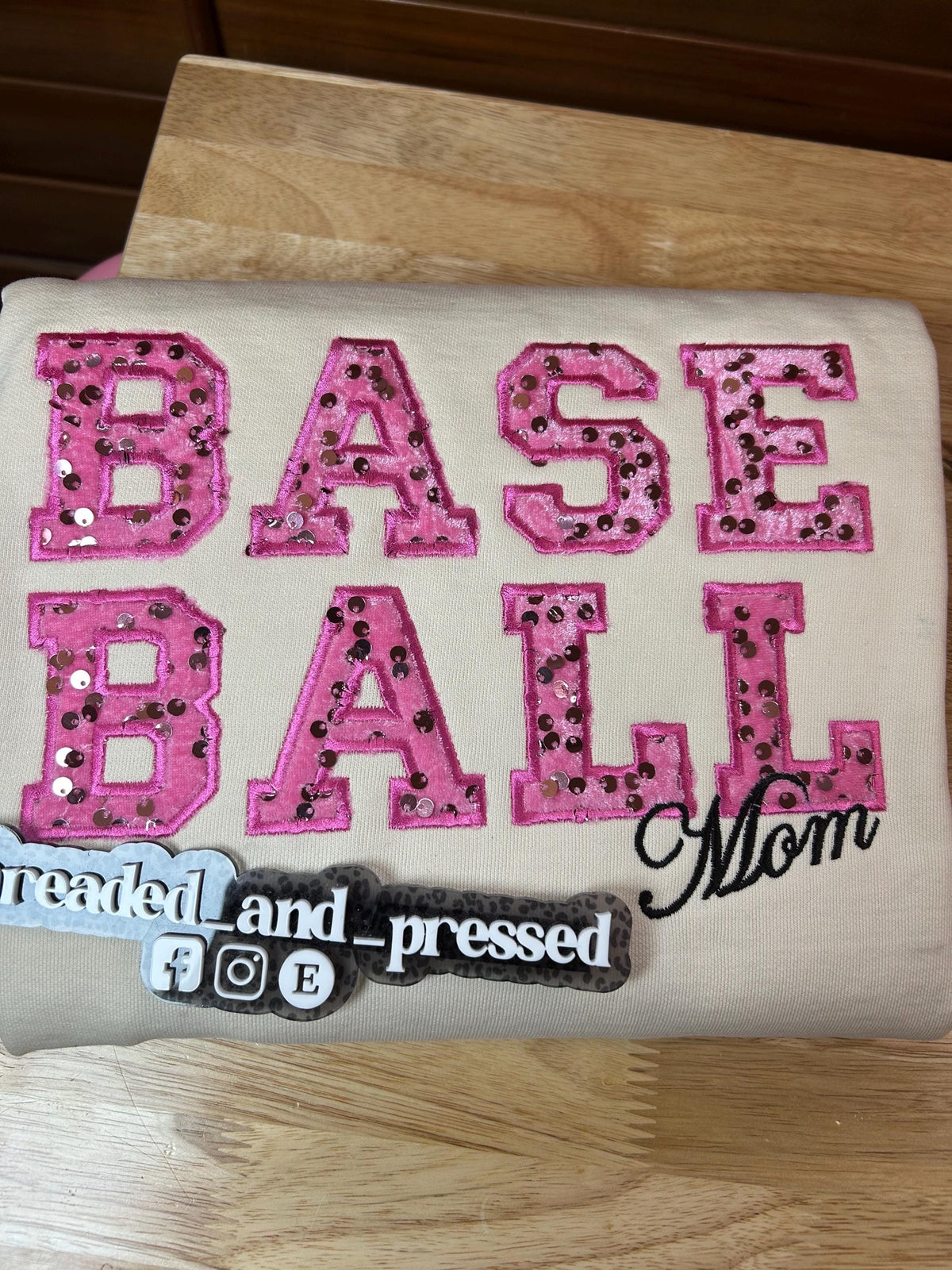 Custom Baseball Mom Sequin Appliqué Sweatshirt | Game Day Mama Crewneck